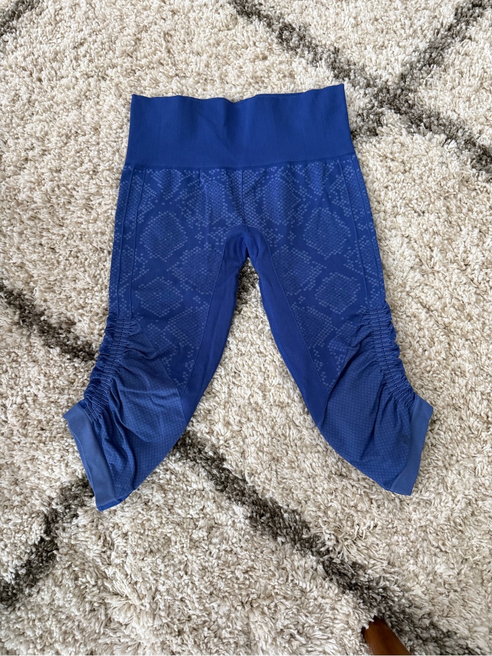 lululemon athletica Royal Blue Ruched Cropped Leggings